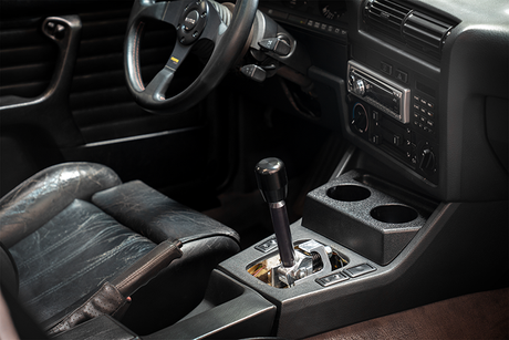 E30 "PRO" Self Centering Chassis Short Shifter-Solid mount shifter-Garagistic-Black Anodized-OEM-Aluminum Standard-Garagistic